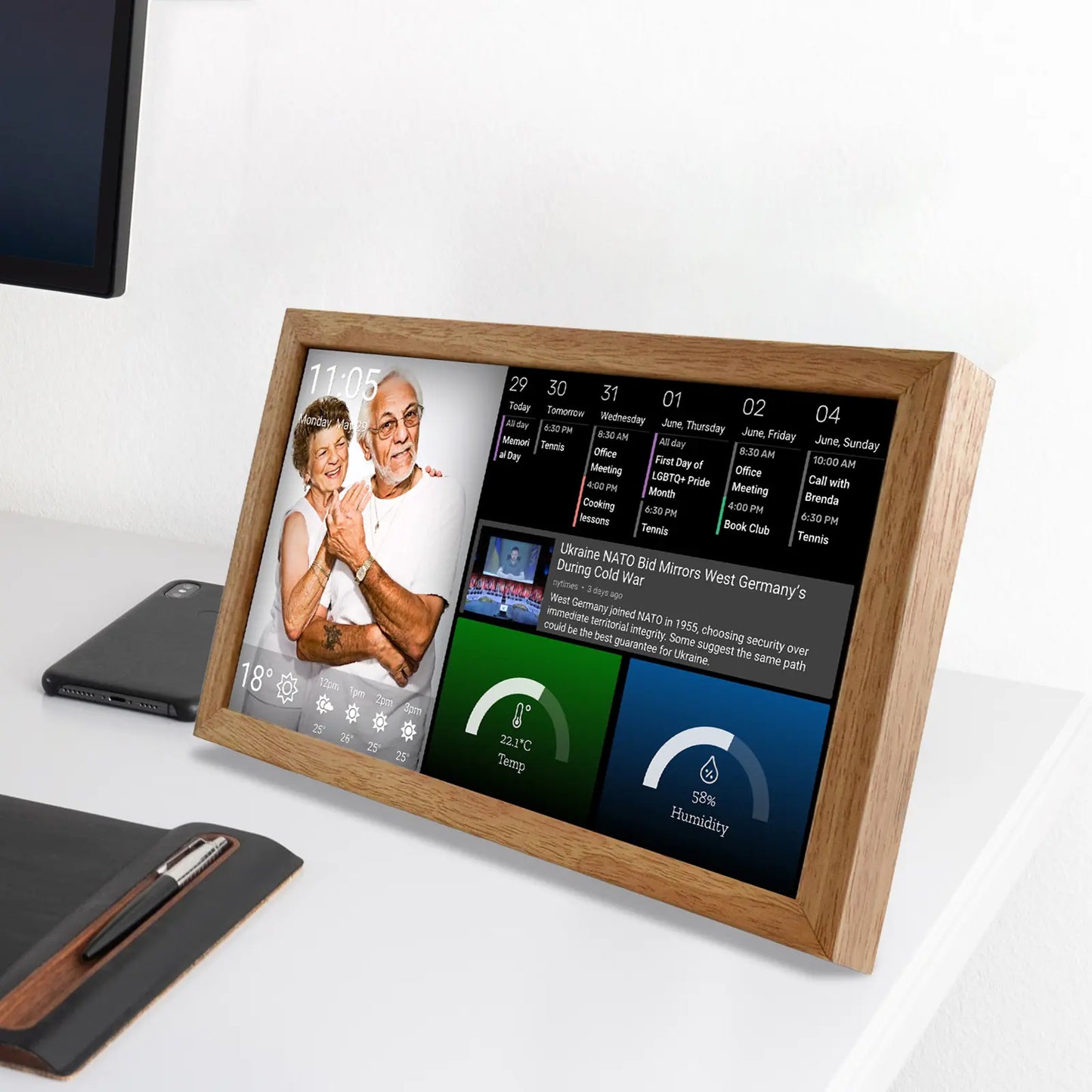Touchscreen Digital Desk Calendar 15.6 Inch